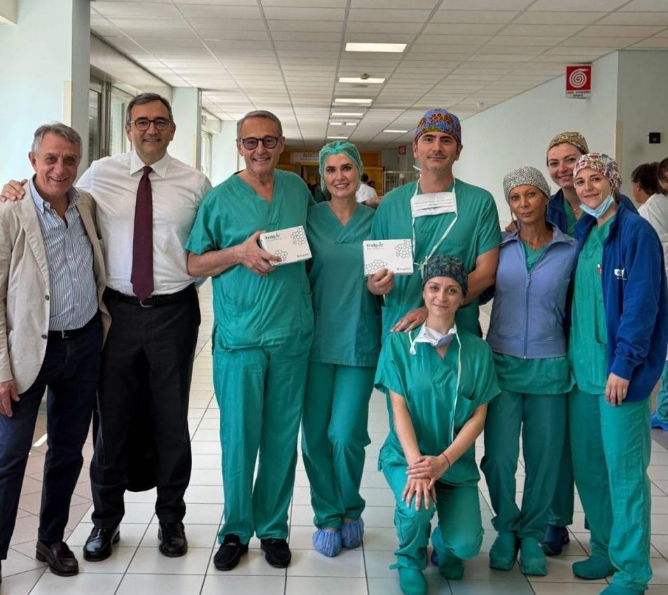 Cornea artificiale impiantata con successo al Tor Vergata
